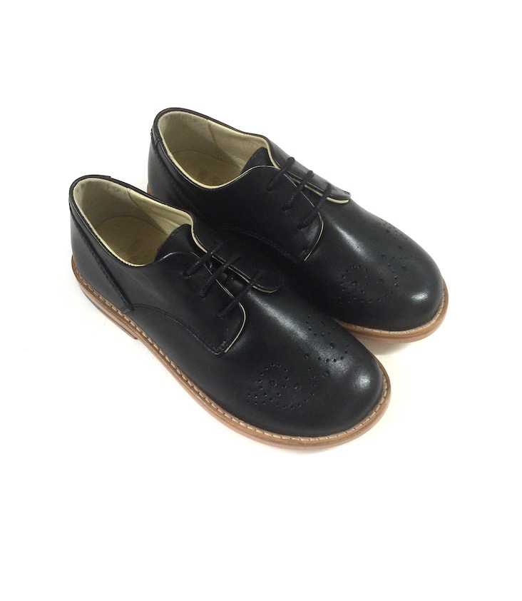 Bobby Schnürschuhe Grösse 24