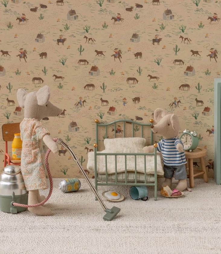 Single Bed Mouse - 0