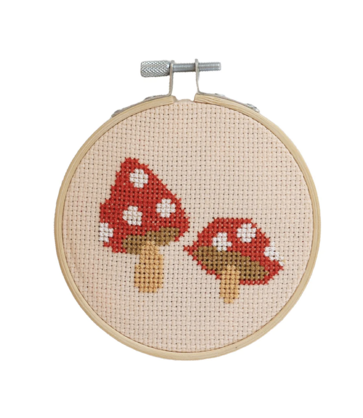 Stitch Kit Toadstool Mini